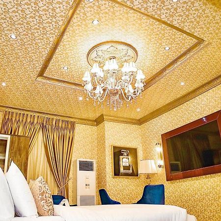 No.1 Hotel Abuja Exterior photo