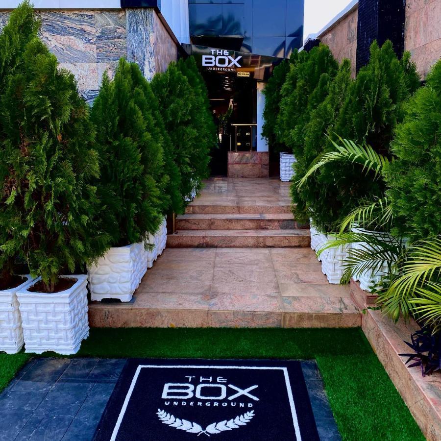 No.1 Hotel Abuja Exterior photo