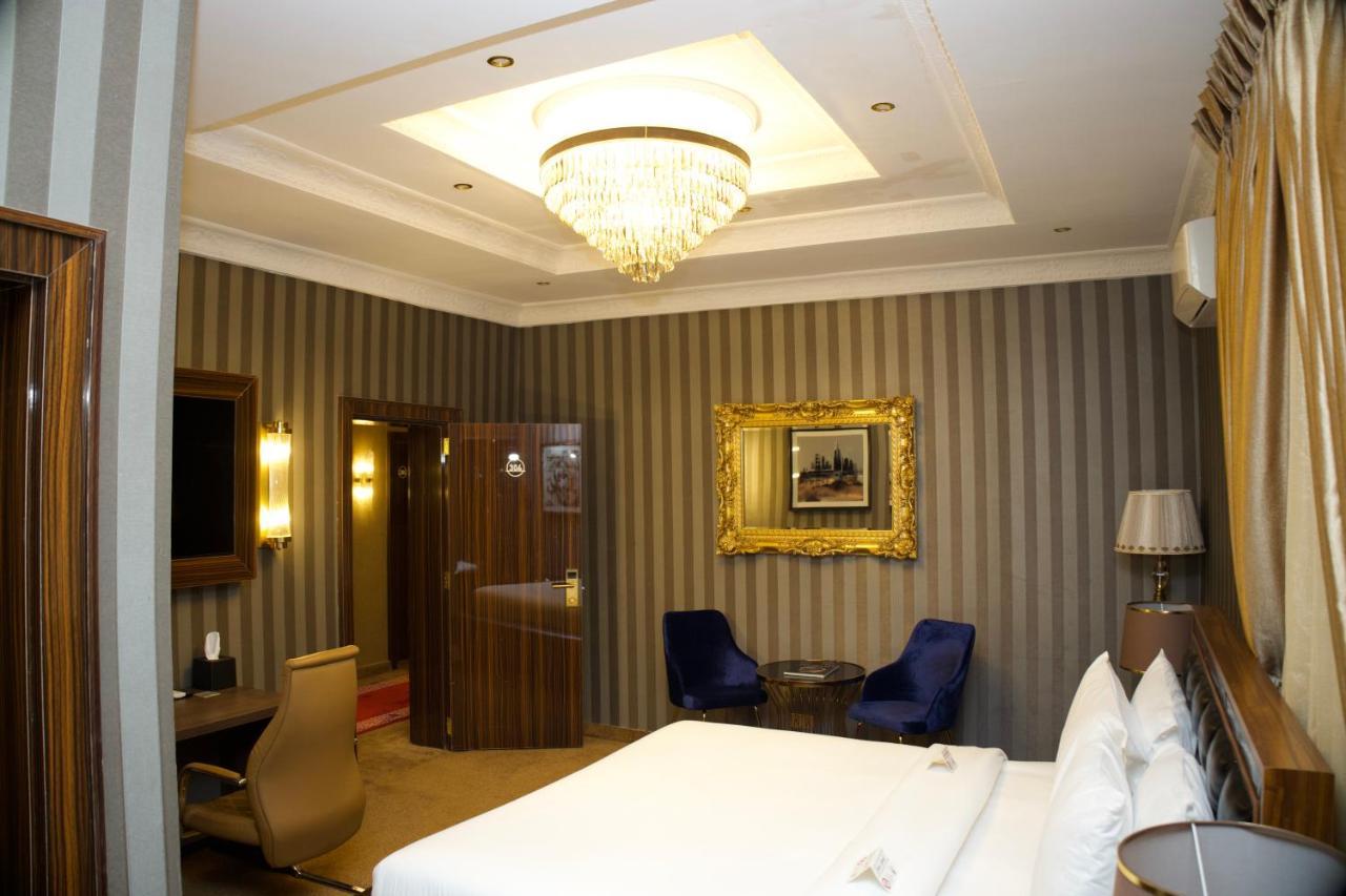 No.1 Hotel Abuja Exterior photo